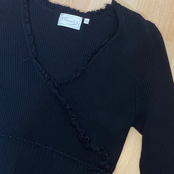 Vintage Lace fringe Blouse - Picture 4 of 8